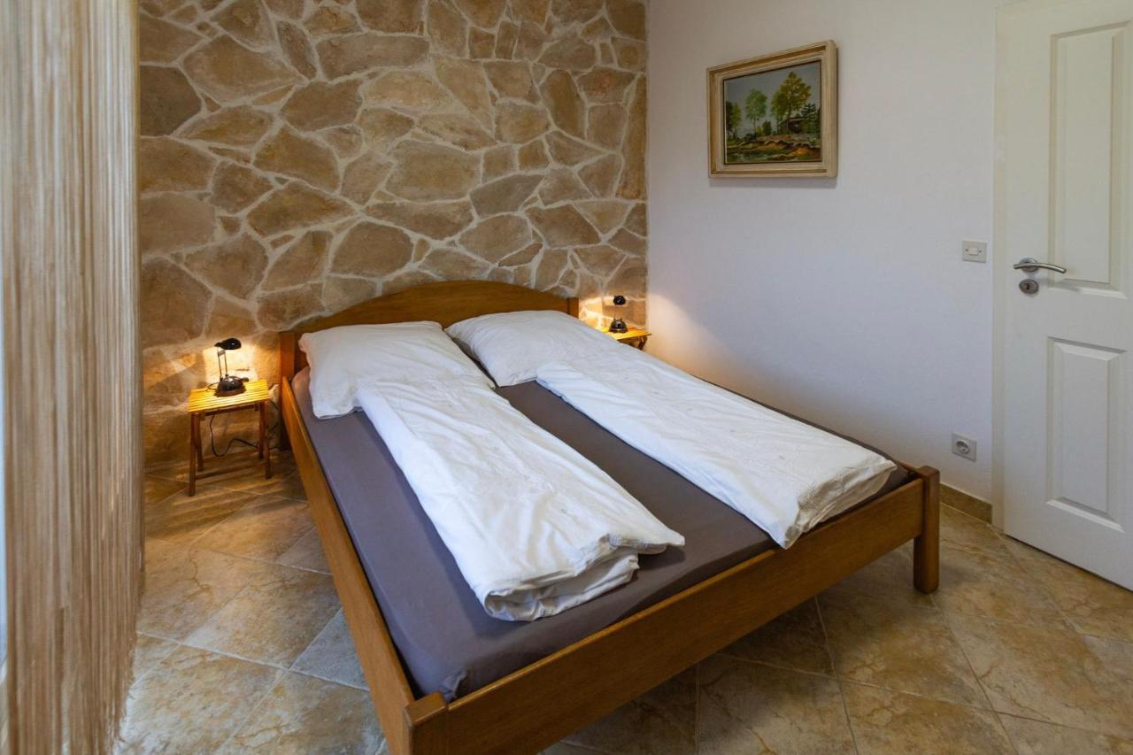 Apartments Kaktus Orebic Luaran gambar